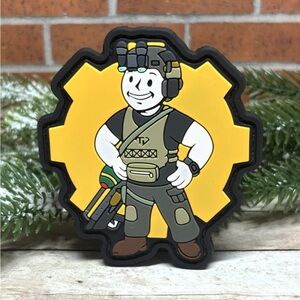 PVC Tactical Patch, Fallout Patch, Morale Gun Vault-Tec Patch, Vault Boy Patch